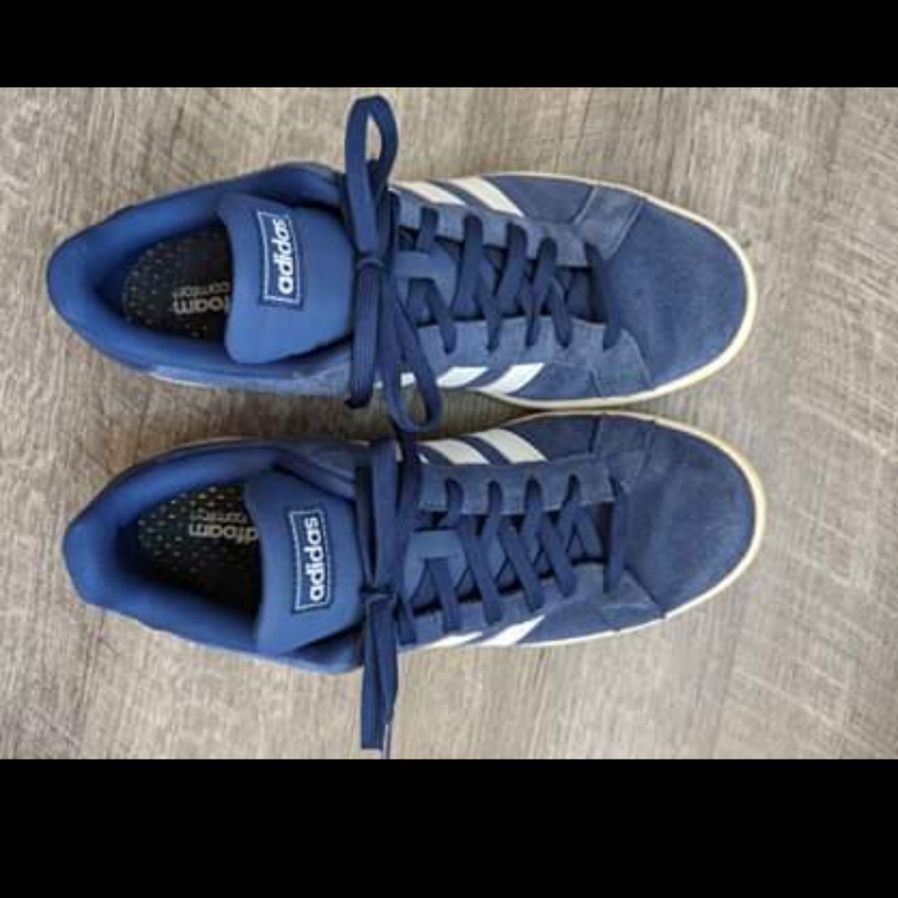 blue cloud foam adidas